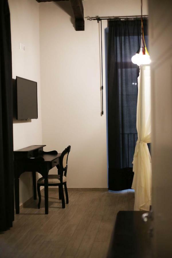 Teatro Nuovo Apartment ナポリ エクステリア 写真